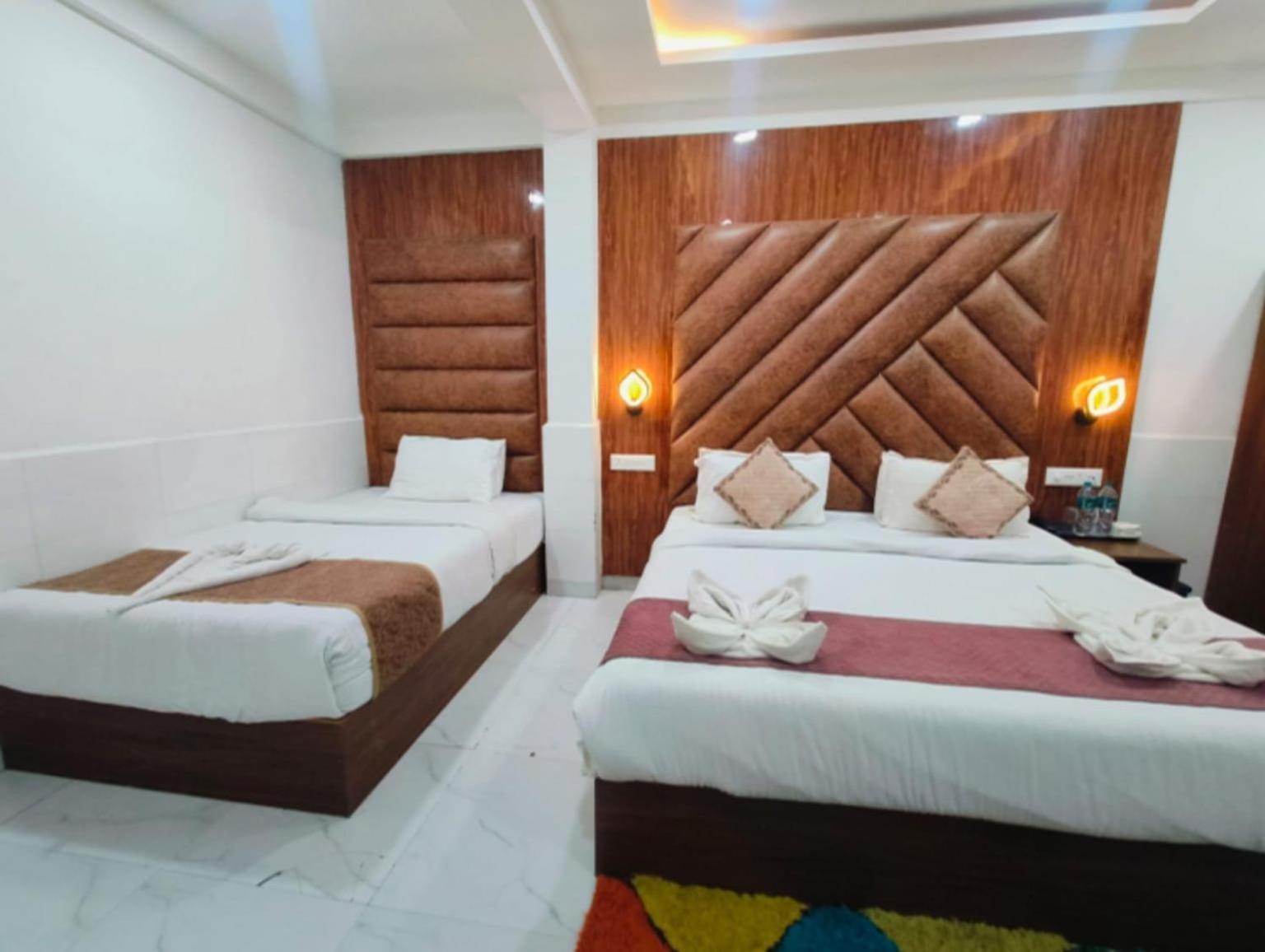 Hotel Small Daddy Plus Calangute Eksteriør bilde